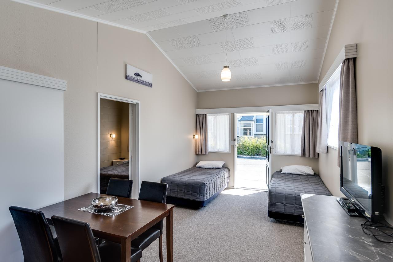 Gardner Court Motel Нейпир Экстерьер фото