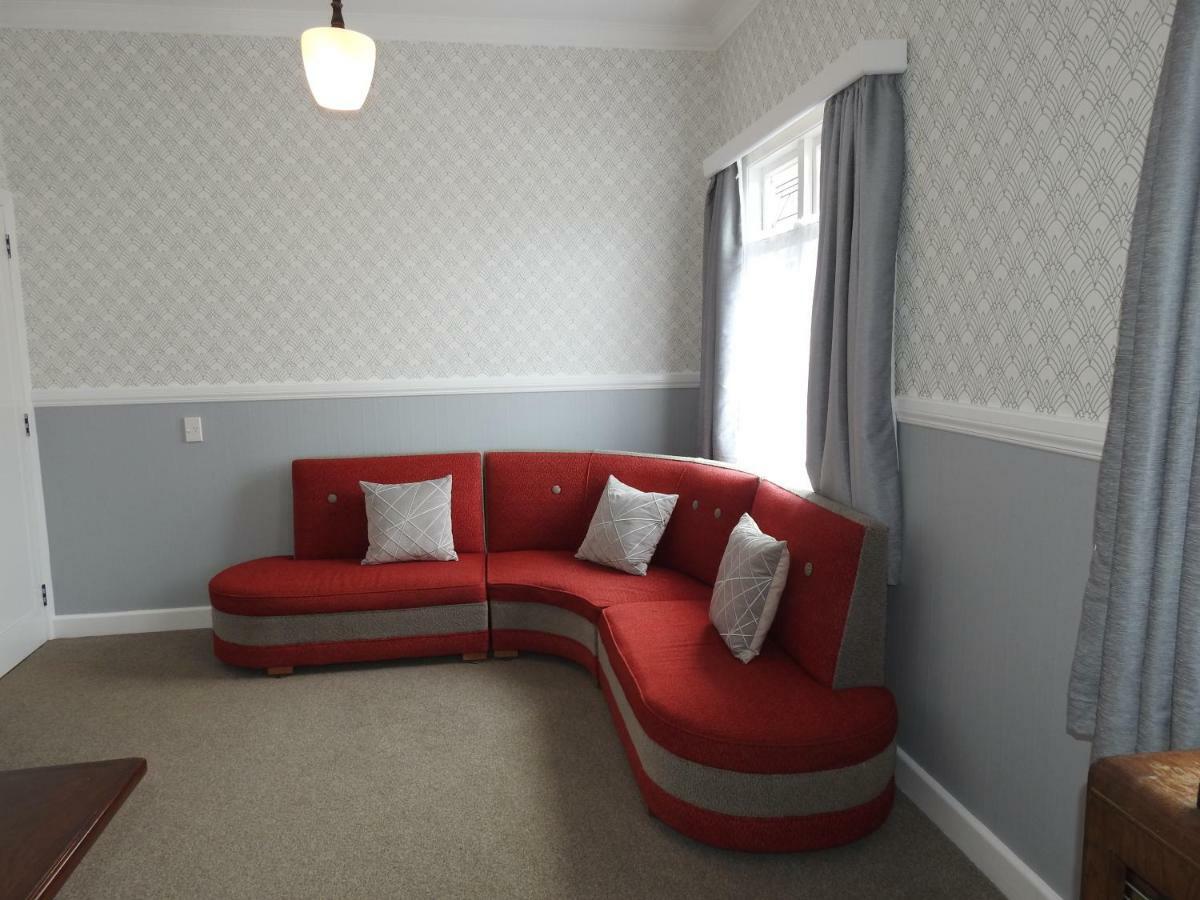 Gardner Court Motel Нейпир Экстерьер фото